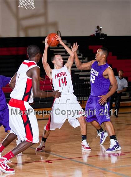 Thumbnail 1 in Horn [Dr. John] vs Denton (CFB Invitational) photogallery.