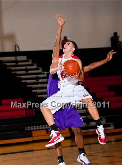 Thumbnail 1 in Horn [Dr. John] vs Denton (CFB Invitational) photogallery.