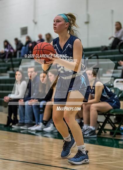 Thumbnail 1 in Stone Bridge @ Loudoun Valley photogallery.