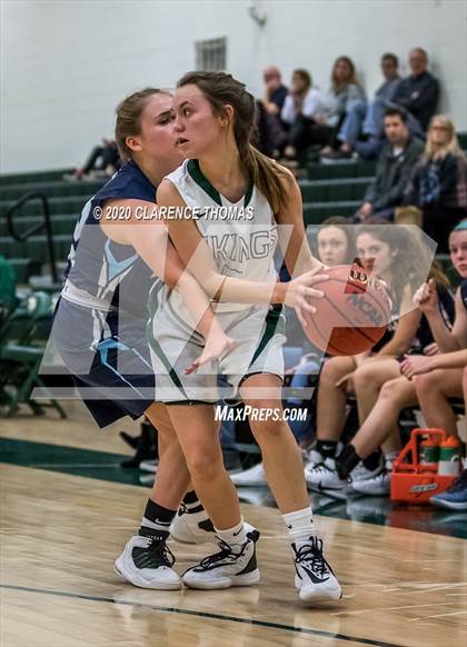 Thumbnail 1 in Stone Bridge @ Loudoun Valley photogallery.