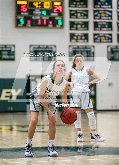 Thumbnail 1 in Stone Bridge @ Loudoun Valley photogallery.