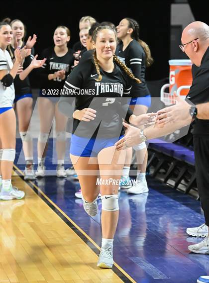 Thumbnail 2 in Valley Christian vs. Snowflake (AIA 3A Final) photogallery.