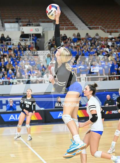 Thumbnail 3 in Valley Christian vs. Snowflake (AIA 3A Final) photogallery.