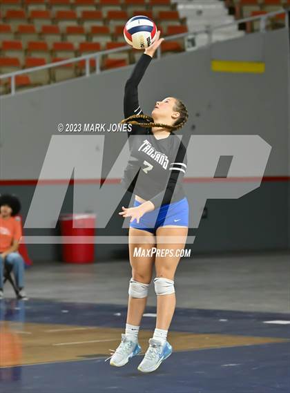 Thumbnail 3 in Valley Christian vs. Snowflake (AIA 3A Final) photogallery.