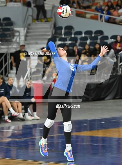 Thumbnail 1 in Valley Christian vs. Snowflake (AIA 3A Final) photogallery.