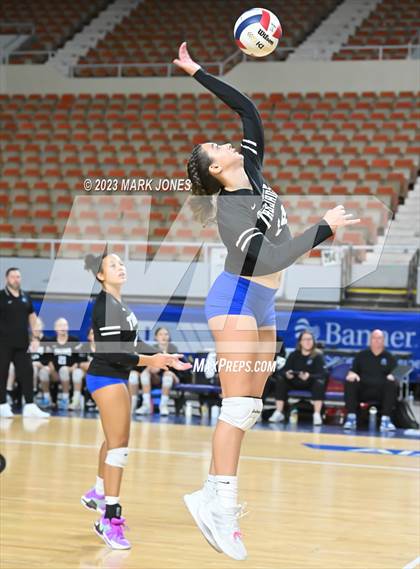 Thumbnail 1 in Valley Christian vs. Snowflake (AIA 3A Final) photogallery.