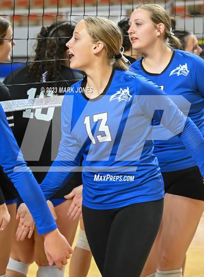 Thumbnail 1 in Valley Christian vs. Snowflake (AIA 3A Final) photogallery.