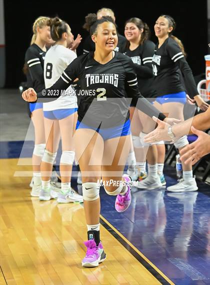 Thumbnail 1 in Valley Christian vs. Snowflake (AIA 3A Final) photogallery.