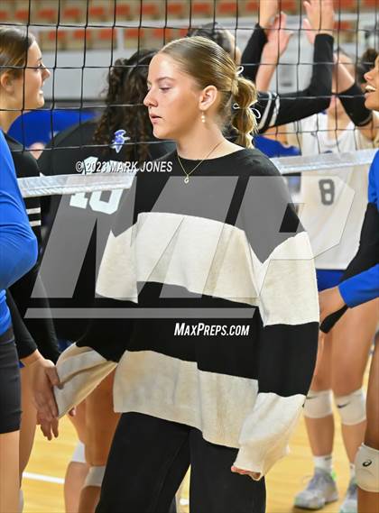 Thumbnail 2 in Valley Christian vs. Snowflake (AIA 3A Final) photogallery.