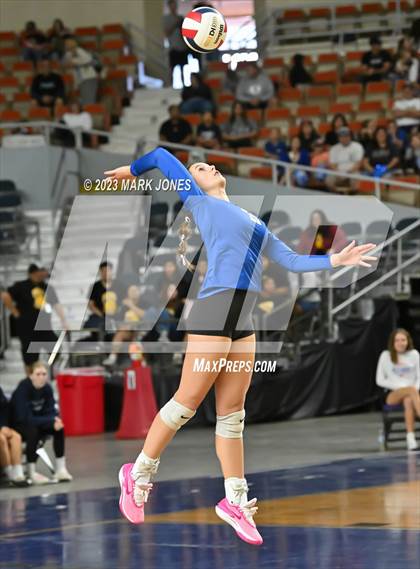 Thumbnail 1 in Valley Christian vs. Snowflake (AIA 3A Final) photogallery.