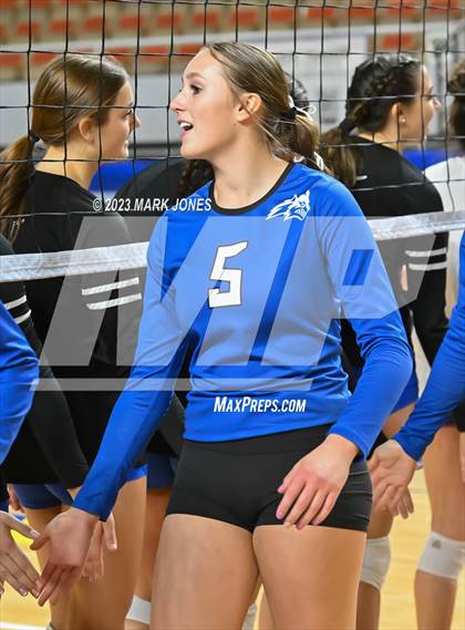 Thumbnail 3 in Valley Christian vs. Snowflake (AIA 3A Final) photogallery.
