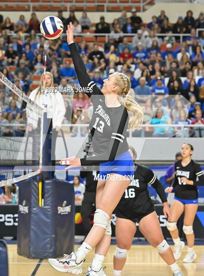 Thumbnail 2 in Valley Christian vs. Snowflake (AIA 3A Final) photogallery.