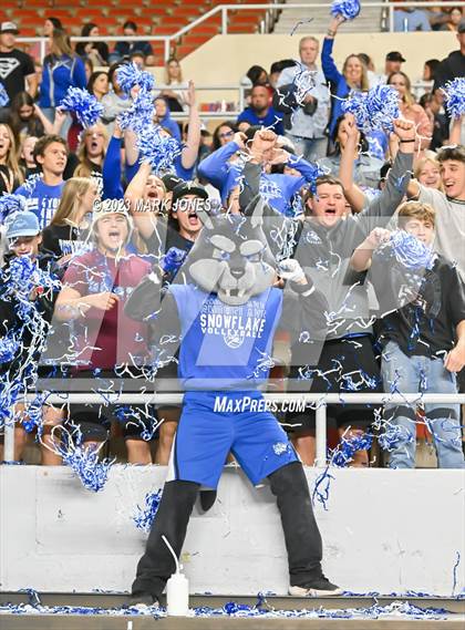 Thumbnail 3 in Valley Christian vs. Snowflake (AIA 3A Final) photogallery.