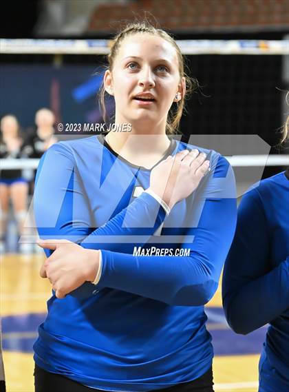 Thumbnail 3 in Valley Christian vs. Snowflake (AIA 3A Final) photogallery.