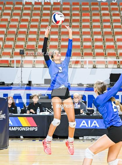 Thumbnail 3 in Valley Christian vs. Snowflake (AIA 3A Final) photogallery.