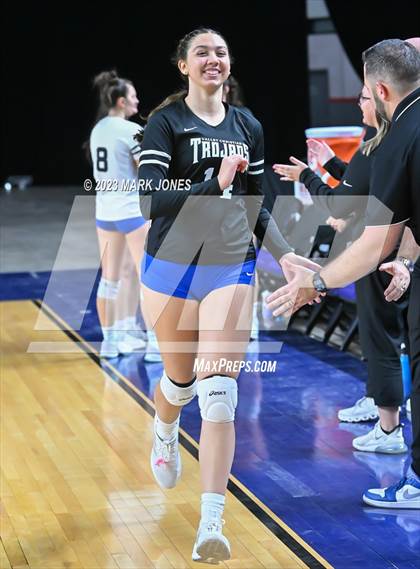 Thumbnail 3 in Valley Christian vs. Snowflake (AIA 3A Final) photogallery.