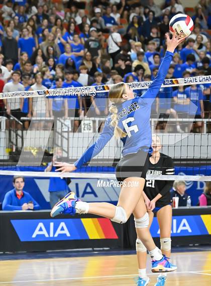 Thumbnail 2 in Valley Christian vs. Snowflake (AIA 3A Final) photogallery.