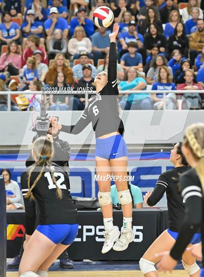Thumbnail 1 in Valley Christian vs. Snowflake (AIA 3A Final) photogallery.