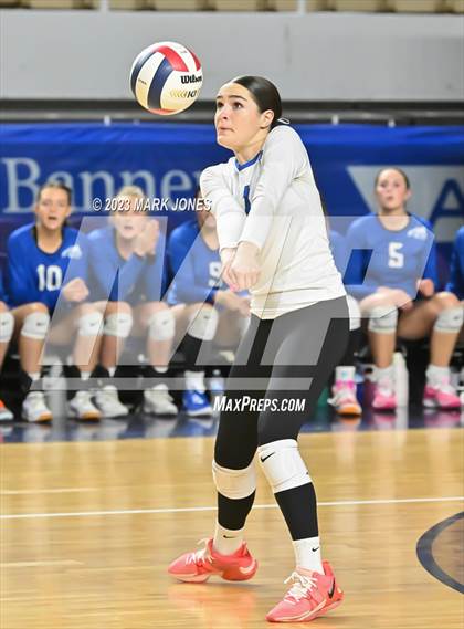 Thumbnail 1 in Valley Christian vs. Snowflake (AIA 3A Final) photogallery.