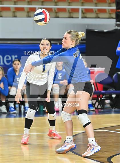 Thumbnail 2 in Valley Christian vs. Snowflake (AIA 3A Final) photogallery.