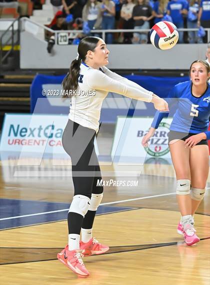 Thumbnail 2 in Valley Christian vs. Snowflake (AIA 3A Final) photogallery.