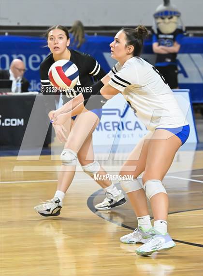 Thumbnail 1 in Valley Christian vs. Snowflake (AIA 3A Final) photogallery.