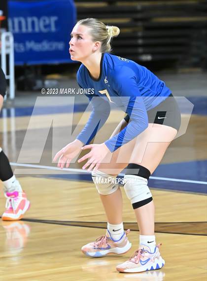 Thumbnail 2 in Valley Christian vs. Snowflake (AIA 3A Final) photogallery.