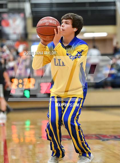 Thumbnail 2 in Graford vs. Lipan (UIL 1A Regional Semifinal) photogallery.