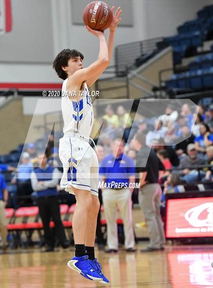 Thumbnail 3 in Graford vs. Lipan (UIL 1A Regional Semifinal) photogallery.