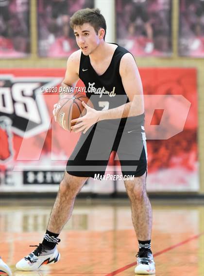 Thumbnail 1 in Graford vs. Lipan (UIL 1A Regional Semifinal) photogallery.