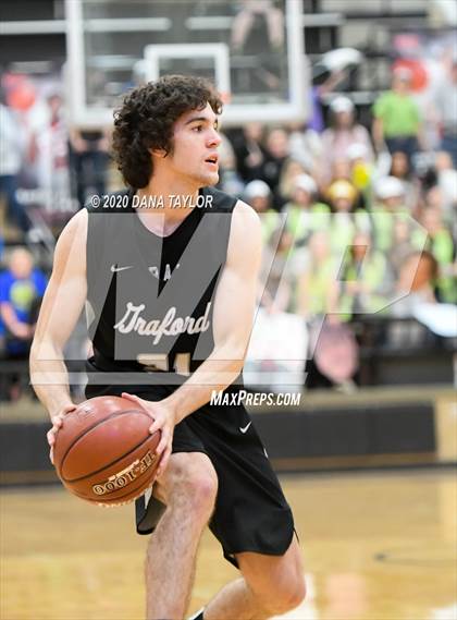 Thumbnail 1 in Graford vs. Lipan (UIL 1A Regional Semifinal) photogallery.