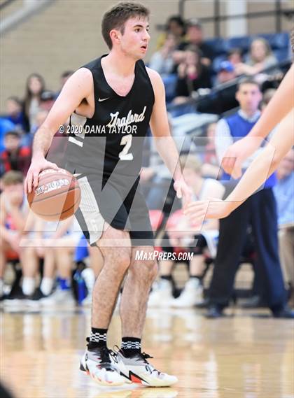 Thumbnail 2 in Graford vs. Lipan (UIL 1A Regional Semifinal) photogallery.