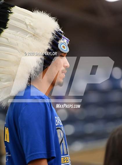 Thumbnail 2 in Graford vs. Lipan (UIL 1A Regional Semifinal) photogallery.