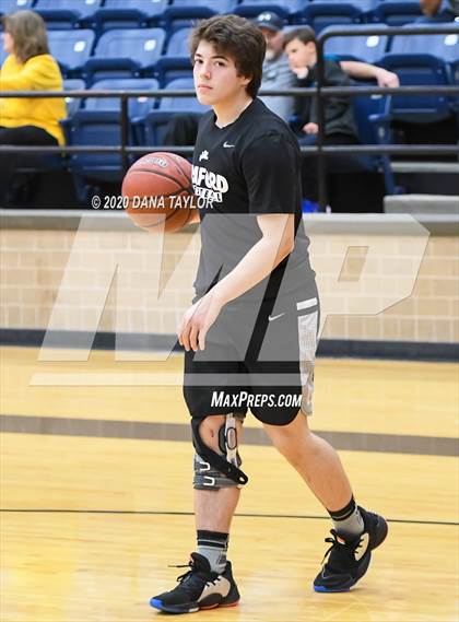 Thumbnail 2 in Graford vs. Lipan (UIL 1A Regional Semifinal) photogallery.