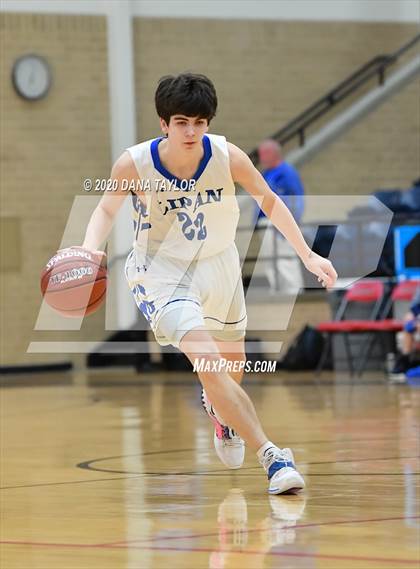 Thumbnail 1 in Graford vs. Lipan (UIL 1A Regional Semifinal) photogallery.