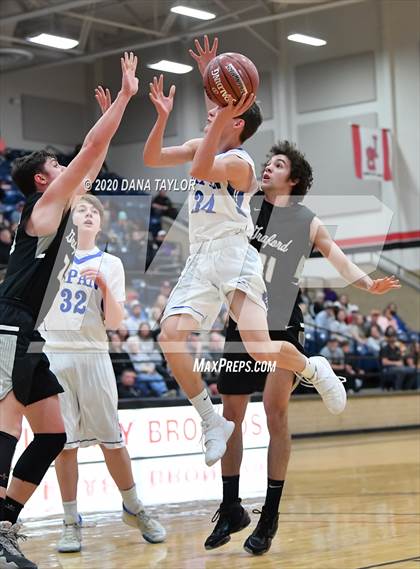 Thumbnail 2 in Graford vs. Lipan (UIL 1A Regional Semifinal) photogallery.