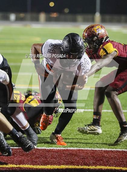 Thumbnail 2 in Selma vs. Highland (CIF SoCal Regional D4-AA Final) photogallery.