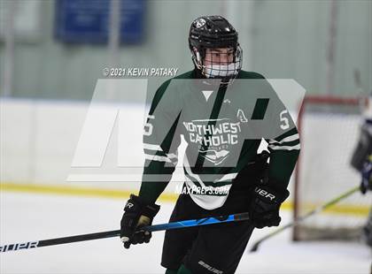 Thumbnail 2 in Northwest Catholic @ Simsbury photogallery.