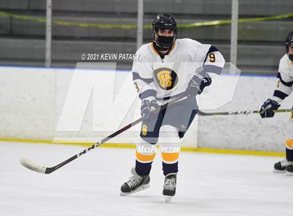 Thumbnail 1 in Northwest Catholic @ Simsbury photogallery.
