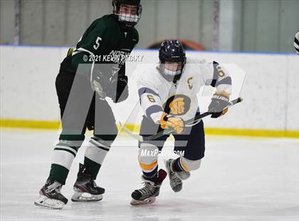 Thumbnail 2 in Northwest Catholic @ Simsbury photogallery.