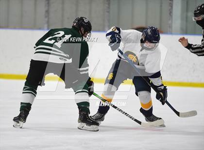Thumbnail 2 in Northwest Catholic @ Simsbury photogallery.