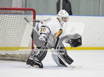 Thumbnail 3 in Northwest Catholic @ Simsbury photogallery.