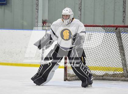 Thumbnail 2 in Northwest Catholic @ Simsbury photogallery.