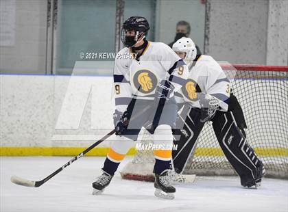 Thumbnail 3 in Northwest Catholic @ Simsbury photogallery.