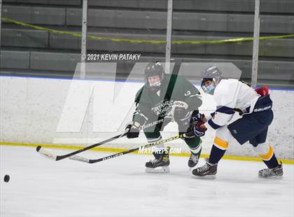 Thumbnail 2 in Northwest Catholic @ Simsbury photogallery.