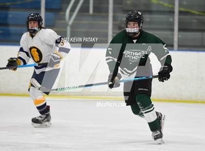 Thumbnail 3 in Northwest Catholic @ Simsbury photogallery.