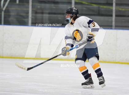 Thumbnail 3 in Northwest Catholic @ Simsbury photogallery.