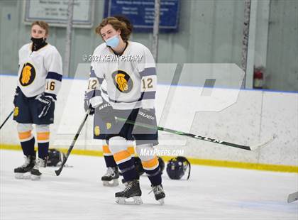 Thumbnail 3 in Northwest Catholic @ Simsbury photogallery.
