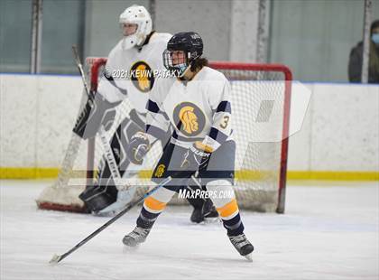 Thumbnail 2 in Northwest Catholic @ Simsbury photogallery.