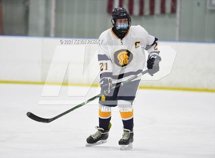 Thumbnail 1 in Northwest Catholic @ Simsbury photogallery.